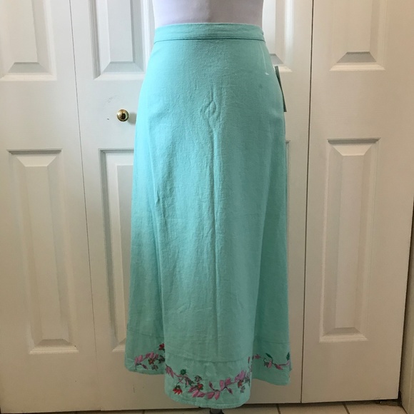 Birch Hill Aqua Linen/Rayon Skirt Floral Embroider - Picture 5 of 8